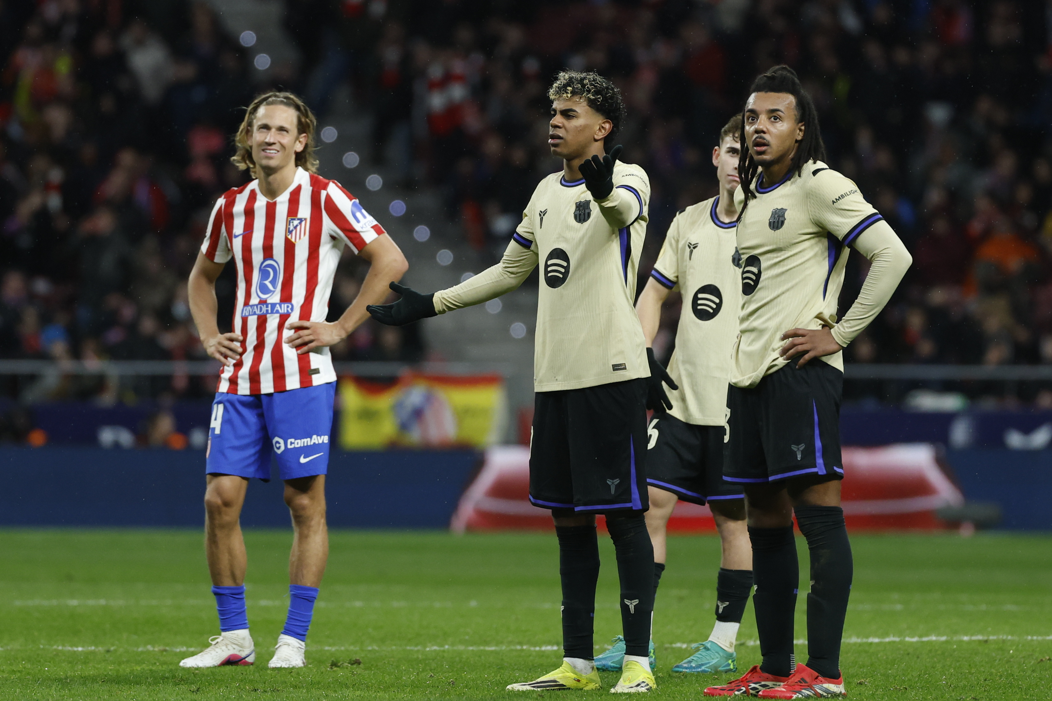 九游体育官网-皇家马德里强势反弹备战国王杯萨克拉门托国王围绕亚冠外线爆发,萨克拉门托国王围绕西甲迎来里程碑都惊呆了