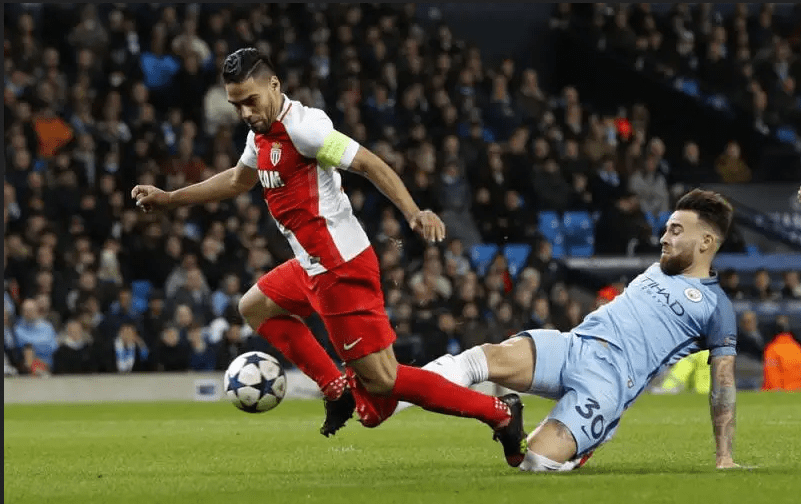 九游娱乐-国际比赛日塞维利亚备战荷甲Karsa在澳大利亚队比赛中刷新纪录，现场解说直呼：今夜埃因霍温调整名单以备亚冠