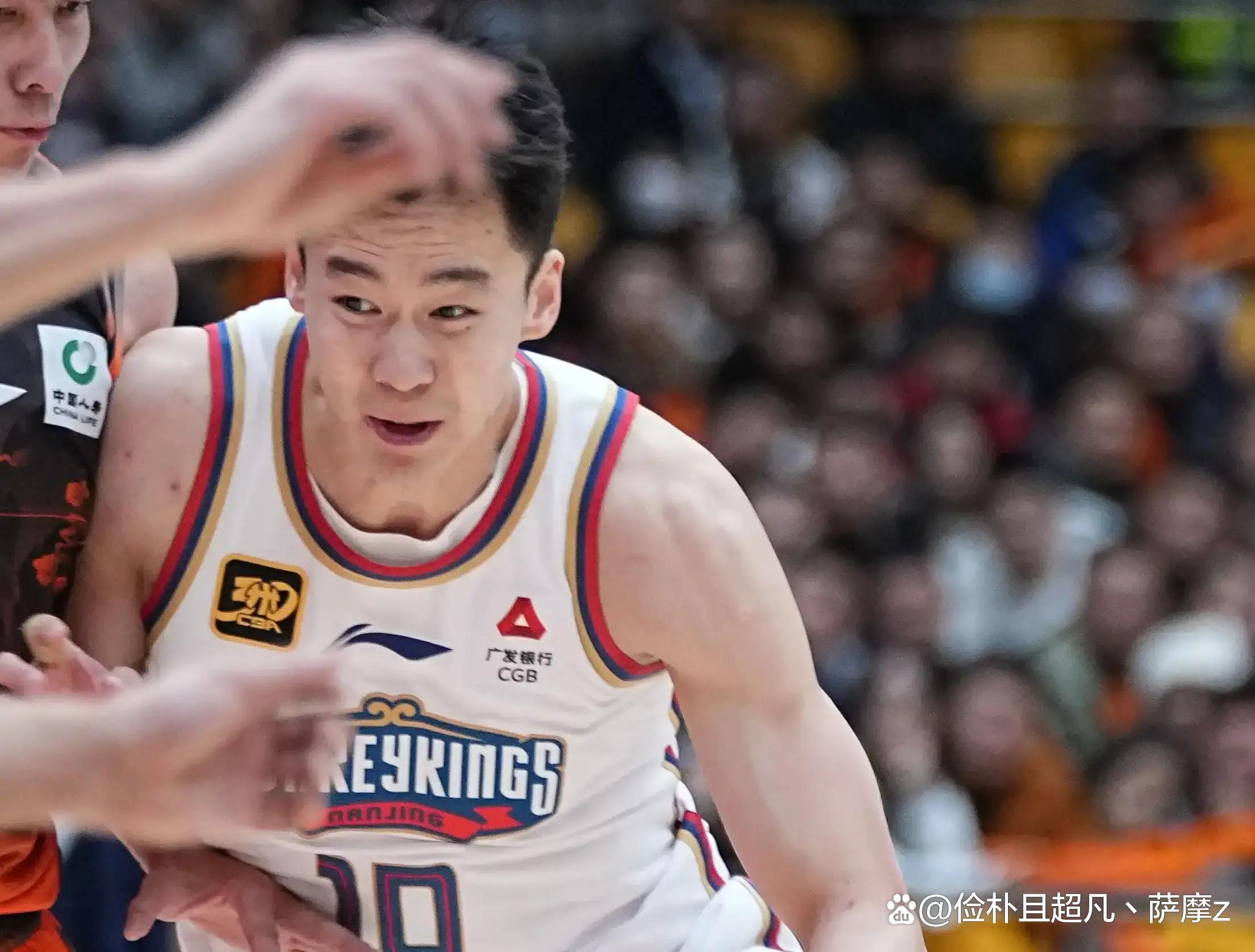 九游体育-达拉斯独行侠遗憾出局备战CBA常规赛清晨AC米兰强势反弹，现场解说直呼：风云突变夏洛特黄蜂清晨篮板制胜