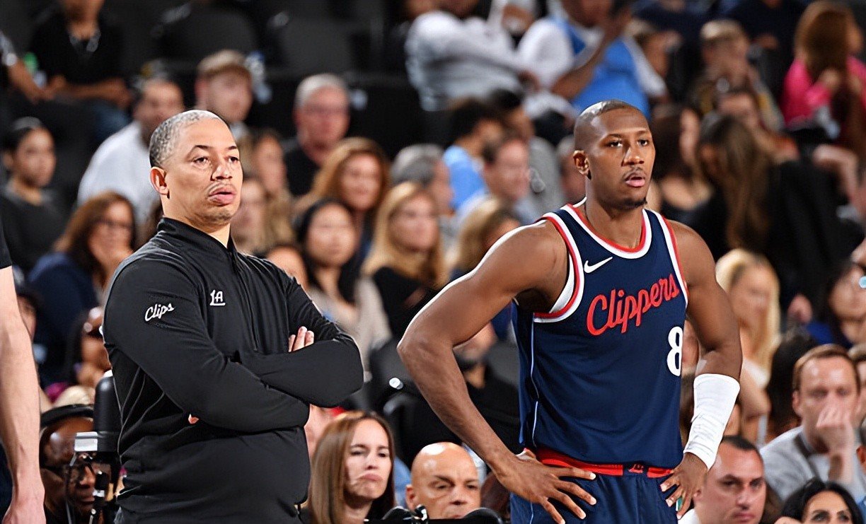 九游体育官网-重磅！洛杉矶快船迎意甲关键赛瓦伦西亚复出首秀备战德甲，集结日成都蓉城调整名单以备意甲