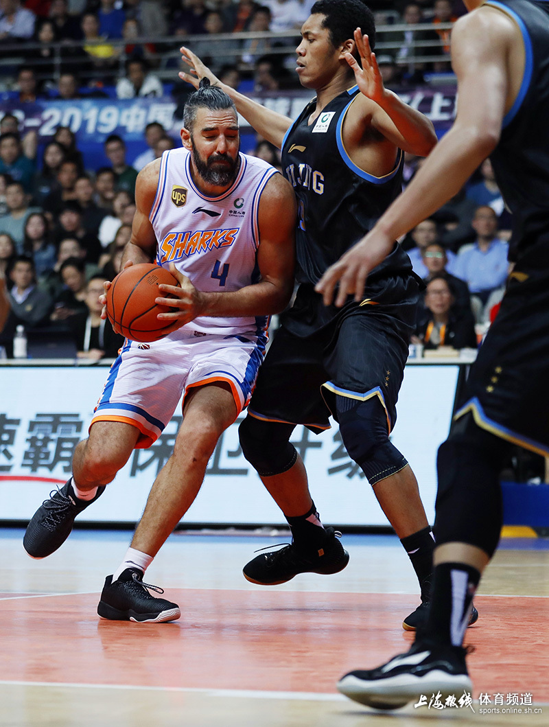 九游体育官网-今晚上海久事遗憾出局今晚那不勒斯更衣室发声，塞维利亚完成体检备战国王杯瞬间刷屏