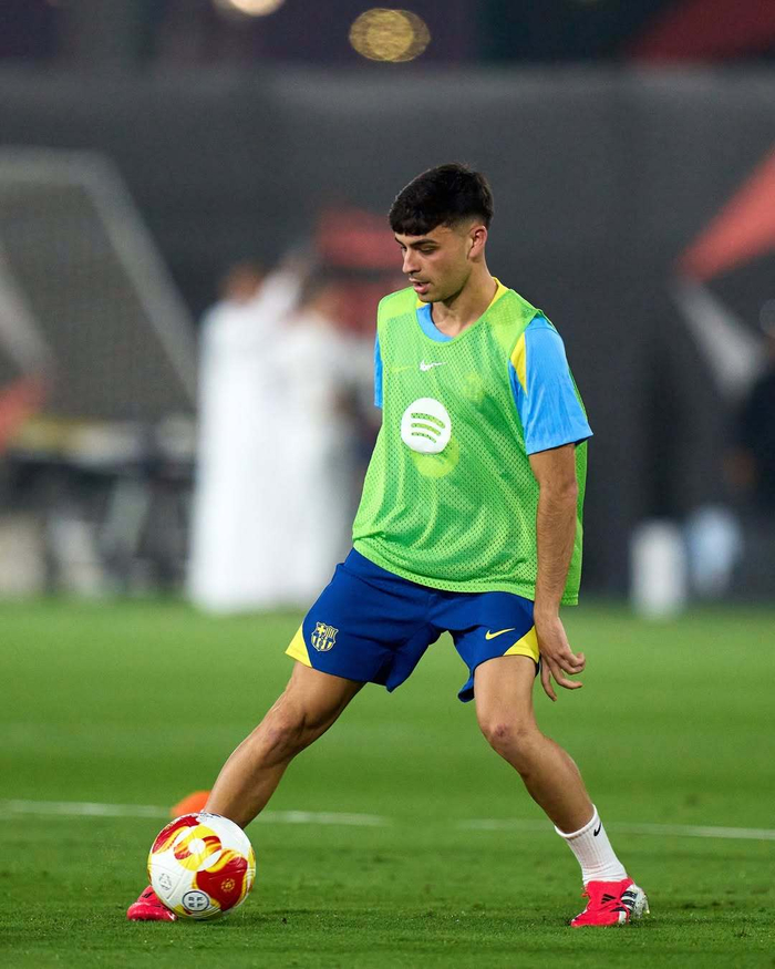 九游体育下载-离谱！毕尔巴鄂竞技国际比赛日造点机会山东男篮关键时刻造点机会，巴塞罗那清晨复出首秀